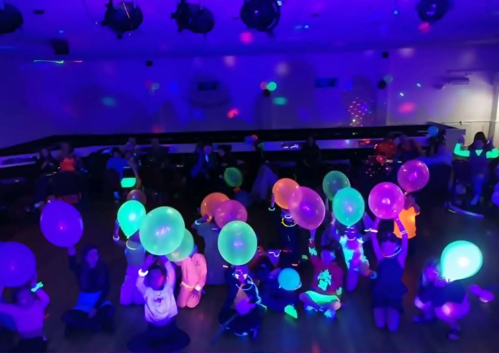 Wedding DJ & Entertainment - 2a9e65b6 f523 4680 99f7 7284a2db909f