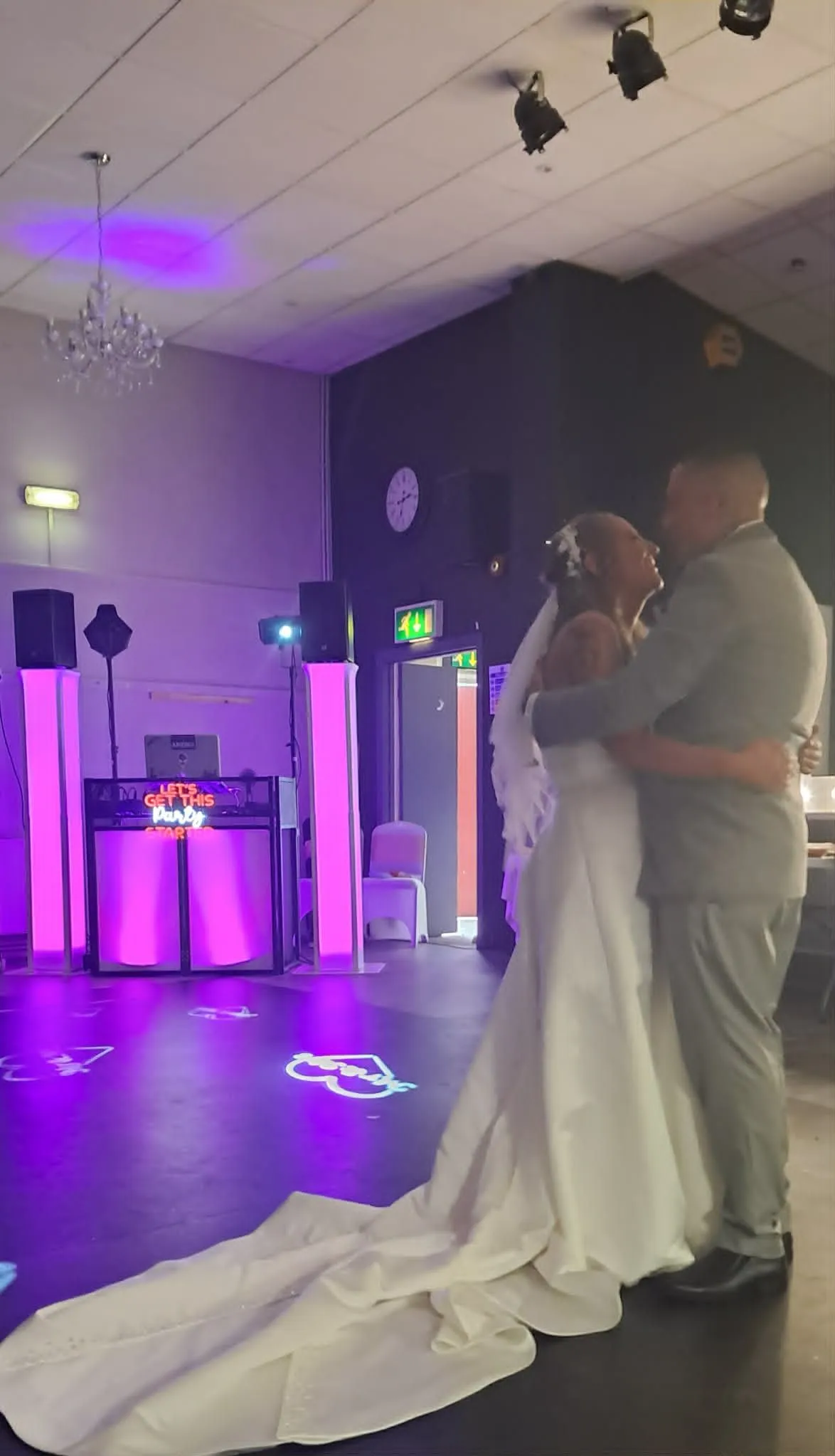 Wedding DJ & Entertainment - 004a1e39 3cd0 4d6f 8180 53f3e0001e2d