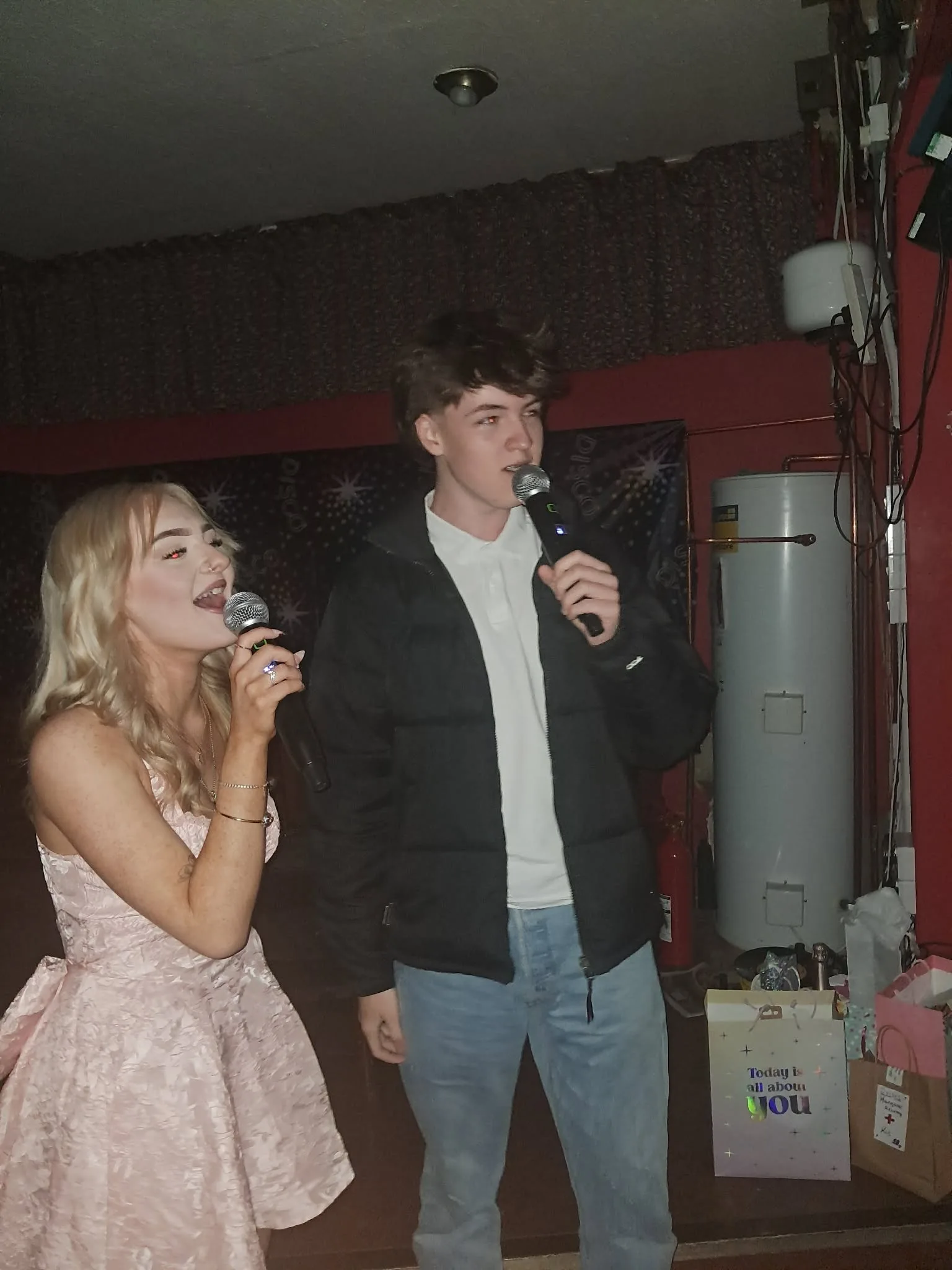 Karaoke Hire - 777395661 28135636732752847 770564641489835867 n